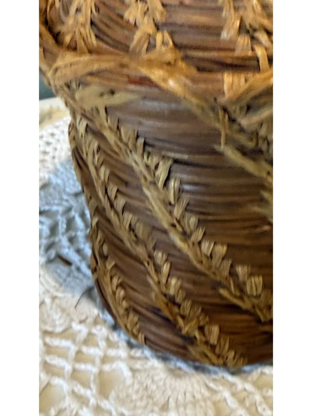 Vintage Handwoven Pine Straw Basket with Lid Rustic Handmade Storage Basket